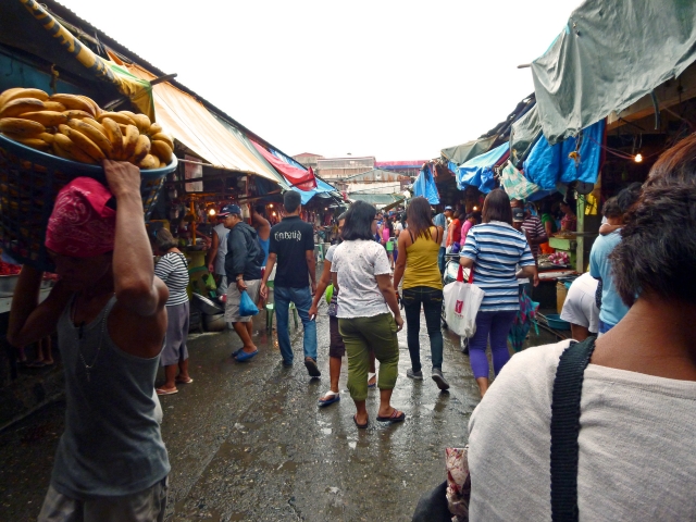 海外の市場を調査することで海外進出時のビジネス環境を調査する